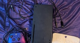 Fair
													Xbox Series X (2020) - Black, 1 TB, standard, photo 1 of 6