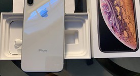 Good
													Apple iPhone X - Verizon, Silver, 256 GB, A1865, photo 3 of 6