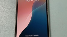 Good
													Apple iPhone SE 2nd Gen 2020 - Unlocked, White, 64 GB, A2275, photo 1 of 8