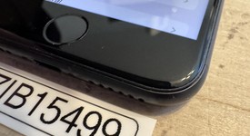 Fair
													Apple iPhone SE 3rd Gen 2022 - T-Mobile, Midnight, 64 GB, A2595, photo 4 of 11