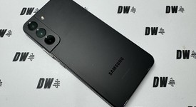 Good
													Samsung Galaxy S22 - Unlocked, Black, 128 GB, 8 GB, SM-S901U1, photo 6 of 6