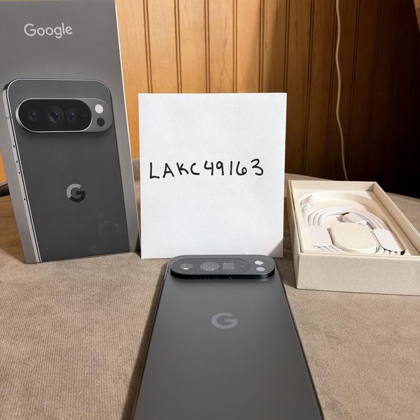 Google Pixel 10 Pro XL - Unlocked, 256 GB, Obsidian, GUL82