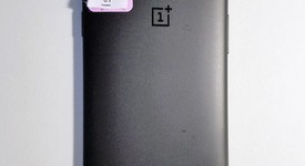 Mint
													OnePlus 5 - Unlocked, Black, 128 GB, 8 GB, A5000, photo 3 of 4