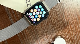 Good
													Apple Watch SE 2nd Gen 44mm - Unlocked, Midnight, A2727 - Cellular, Aluminum, photo 5 of 5