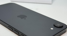 Good
													Apple iPhone 16e - Unlocked, Black, 128 GB, A3212, photo 4 of 7