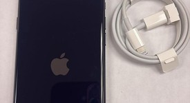Mint
													Apple iPhone SE 3rd Gen 2022 - Unlocked, Midnight, 64 GB, A2595, photo 1 of 9