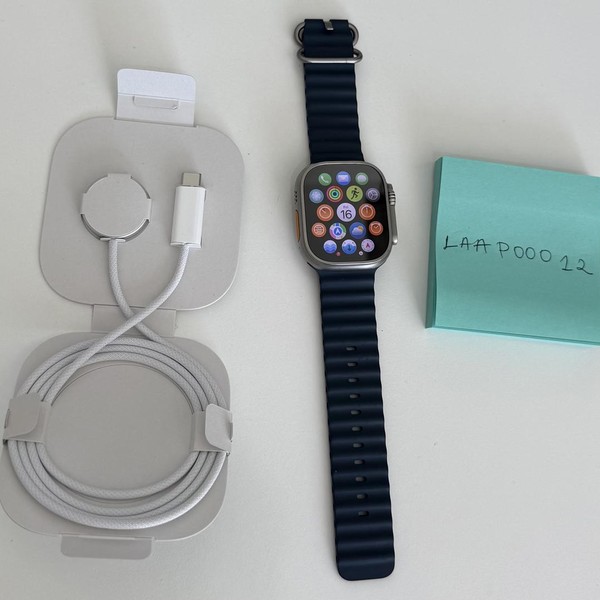 Apple Watch Ultra 2 49mm - Unlocked, Natural, A2986