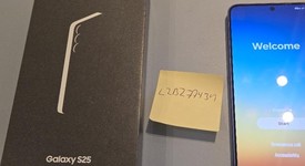 Mint
													Samsung Galaxy S25 - T-Mobile, Navy Blue, 128 GB, 12 GB, SM-S931U, photo 2 of 7