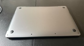 Good
													MacBook Pro 2018 (With Touch Bar) - 13" - I7, Gray, 1 TB, 16 GB, photo 5 of 6