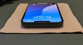 Good
													Apple iPhone 13 - Unlocked, Green, 128 GB, A2482, photo 4 of 8