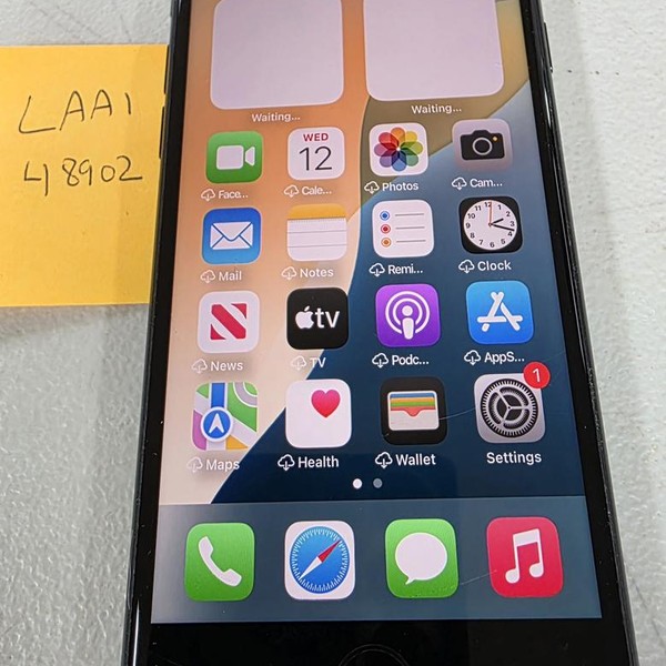 Apple iPhone SE 3rd Gen 2022 - Unlocked, Midnight, 128 GB, A2595