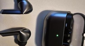 Used
													Samsung Galaxy Buds3 Pro - Silver, photo 4 of 4