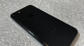 Good
													Apple iPhone 8 - Unlocked, Gray, 64 GB, A1905, GSM, photo 5 of 6