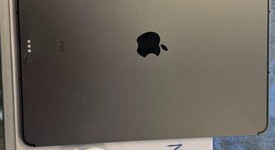 Good
													Apple iPad Pro 12.9" 5th Gen 2021 - Unlocked, Gray, 256 GB, photo 1 of 8