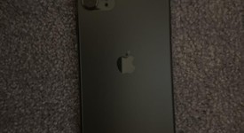 Good
													Apple iPhone 11 Pro Max - AT&T, Green, 256 GB, A2161, photo 2 of 6
