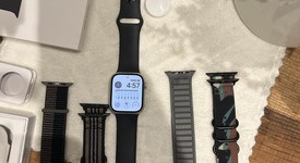 Good
													Apple Watch Series 7 45mm - Starlight, A2474 - GPS, Aluminum, photo 1 of 8