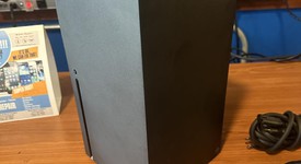 Good
													Xbox Series X (2020) - Black, 1 TB, standard, photo 3 of 7