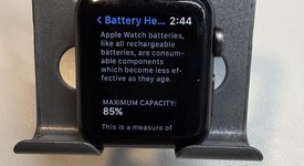 Fair
													Apple Watch Series 3 38mm - Unlocked, Gray, A1860, Aluminum, photo 5 of 7