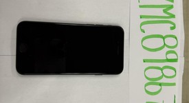 Mint
													Apple iPhone SE 3rd Gen 2022 - Unlocked, Midnight, 64 GB, A2595, photo 2 of 7