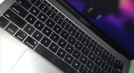 Mint
													MacBook Pro 2016 (No Touch Bar) - 13" - Gray, 256 GB, 8 GB, photo 1 of 12