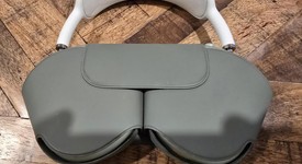 Used
													Apple AirPods Max - Green, photo 4 of 4