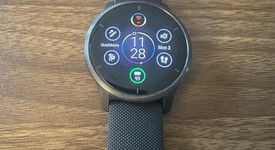 Mint
													Garmin Venu 2 - Black, photo 1 of 7