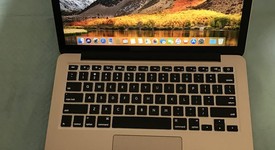 Good
													MacBook Pro 2015 (Retina) - 13" - Silver, 128 GB, 8 GB, photo 4 of 6