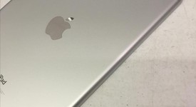Mint
													Apple iPad Air - Wi-Fi, Silver, 16 GB, photo 4 of 7