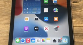 Good
													Apple iPad Pro 9.7" - Unlocked, Gray, 32 GB, A1674, photo 1 of 7