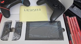Good
													Nintendo Switch - Grey, 32 GB, photo 1 of 5