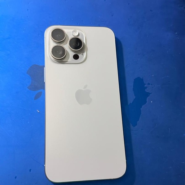 Apple iPhone 15 Pro Max - Unlocked, 512 GB, Natural, A2849