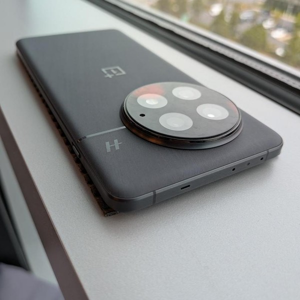 OnePlus 13 - Unlocked, 512 GB, Black Eclipse, 16 GB