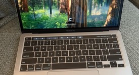 Good
													MacBook Pro 2020 - 13" - I5, Gray, 1 TB, 16 GB, photo 5 of 12