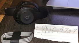 Used
													Beats Studio Pro - Black, photo 4 of 5
