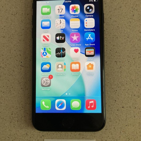 Apple iPhone SE 3rd Gen 2022 - Unlocked, 64 GB, Midnight, A2595