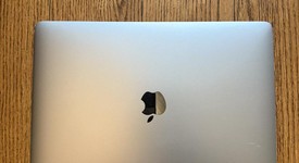 Good
													MacBook Pro 2017 (No Touch Bar) - 13" - I5, Gray, 256 GB, 16 GB, photo 2 of 10