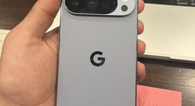Mint
													Google Pixel 10 Pro - Verizon, Moonstone, 128 GB, G4QUR, photo 3 of 7