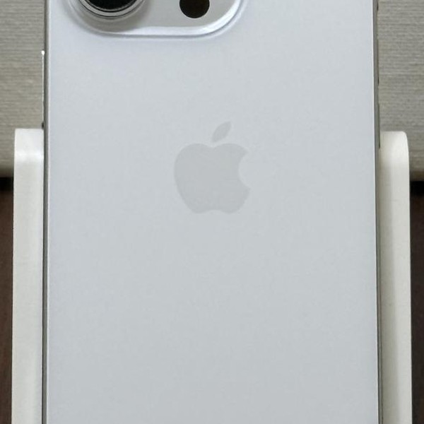 Apple iPhone 16 Pro - Unlocked, 256 GB, White, A3083
