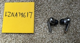 Used
													Samsung Galaxy Buds3 Pro - Silver, photo 3 of 6