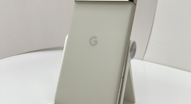 Fair
													Google Pixel 8 Pro - Unlocked, Porcelain, 128 GB, 12 GB, G1MNW, mmWave 5G, photo 3 of 7