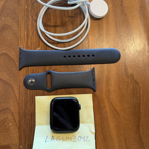 Apple Watch SE (2nd Gen) 44mm - T-Mobile, Midnight, A2727 - Cellular, Aluminum