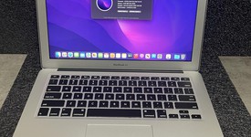 Good
													MacBook Air 2017 - 13" - I5, Silver, 256 GB, 8 GB, photo 3 of 12