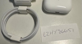 Used
													Apple AirPods Pro 2nd Gen - USB-C, photo 1 of 3