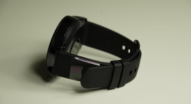 Mint
													Samsung Galaxy Watch 42mm - Black, Bluetooth, photo 5 of 6