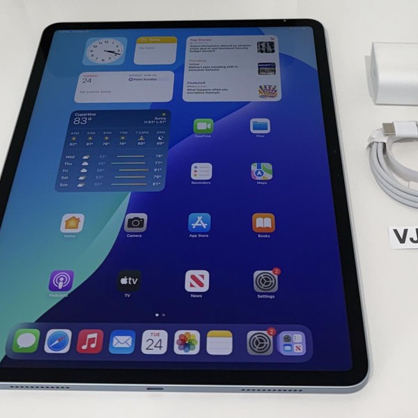 Apple iPad Air 13 inch (M2) 2024 - Wi-Fi, 128 GB, Blue, A2898