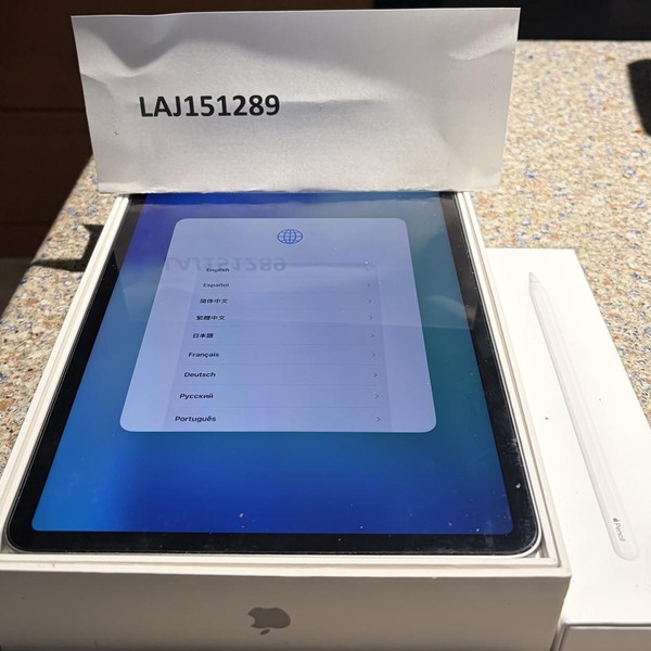 Apple iPad Pro 11 inch 4th Gen 2022 - Wi-Fi, 256 GB, Silver