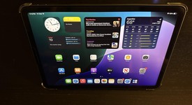 Good
													Apple iPad Air 5th Gen - Wi-Fi, Gray, 64 GB, A2588, photo 3 of 14