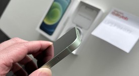 Good
													Apple iPhone 12 Mini - Unlocked Non-US, Green, 128 GB, A2398, photo 3 of 9