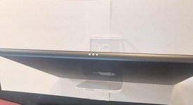 Mint
													Apple iPad 8th Gen - Wi-Fi, Gray, 32 GB, A2270, photo 4 of 6