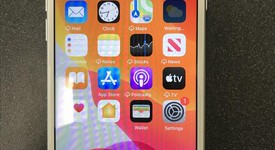 Good
													Apple iPhone 8 - Verizon, Silver, 64 GB, A1863, photo 1 of 9